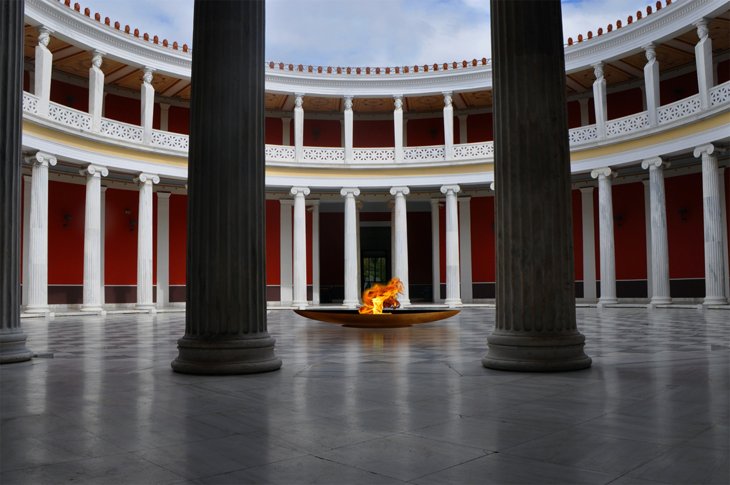 Συνέντευξη του Δημήτρη Τζιώτη στην Αλεξία Βλάρα